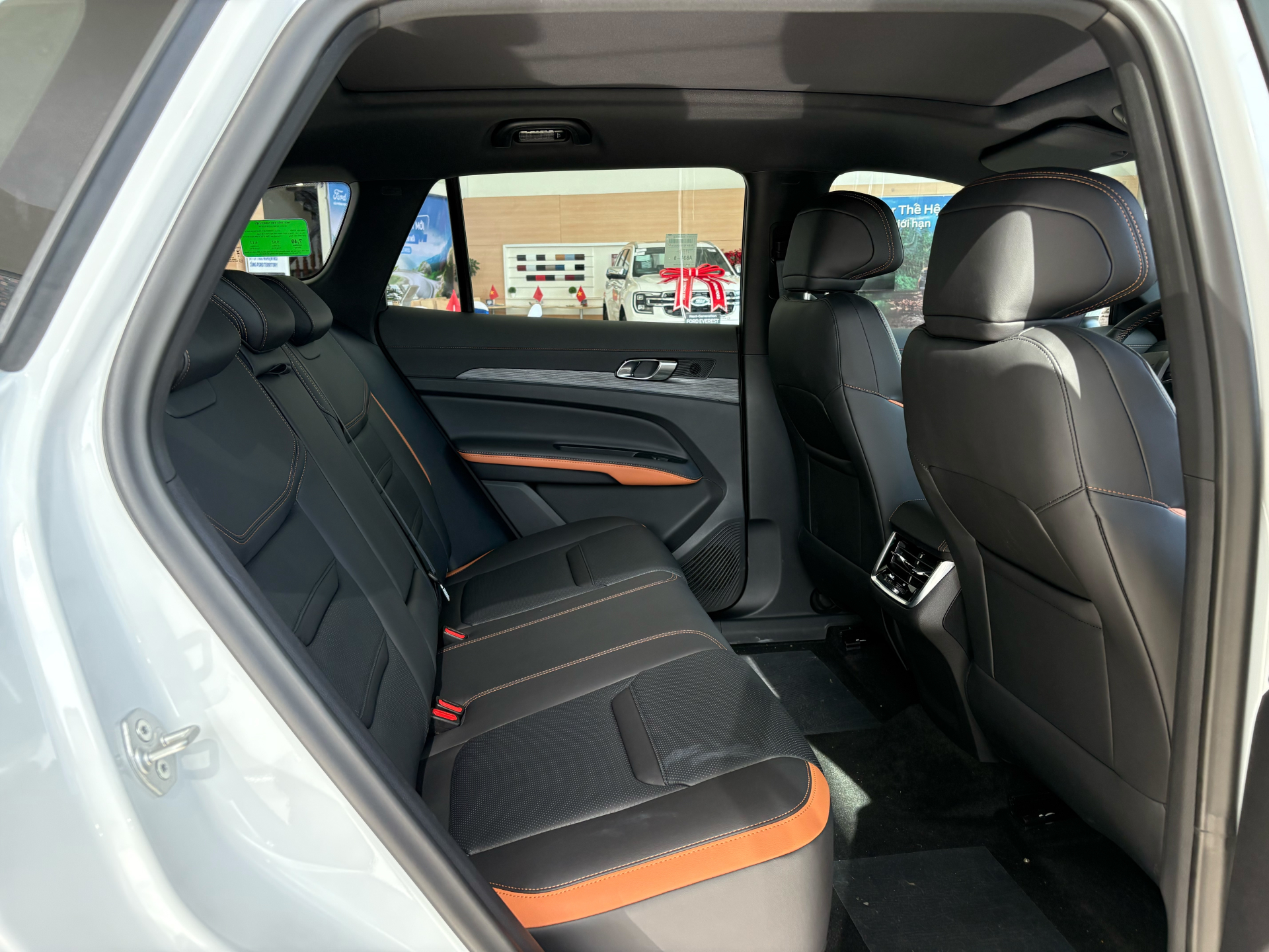 Khoang hành khách rộng rãi Ford Territory X